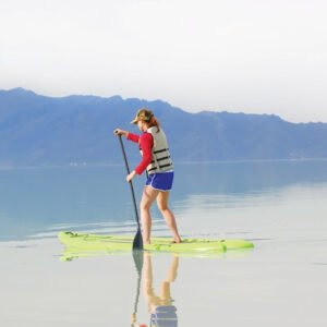 Yoga-friendly inflatable paddle board