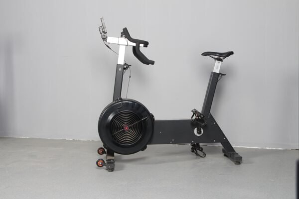 2025 hot selling indoor fitness bike fitness equipment magnetic spinning bike exercise - 图片 4
