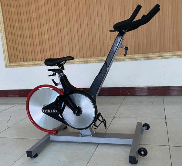 Wholesale Noiseless Spinning Bike-OEM Fitness Equipment Commercial Fitness Bike - 图片 3
