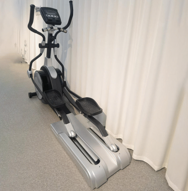 Fitness club front flywheel drive elliptical machine cross trainer commercial electric elliptical machine - 图片 2