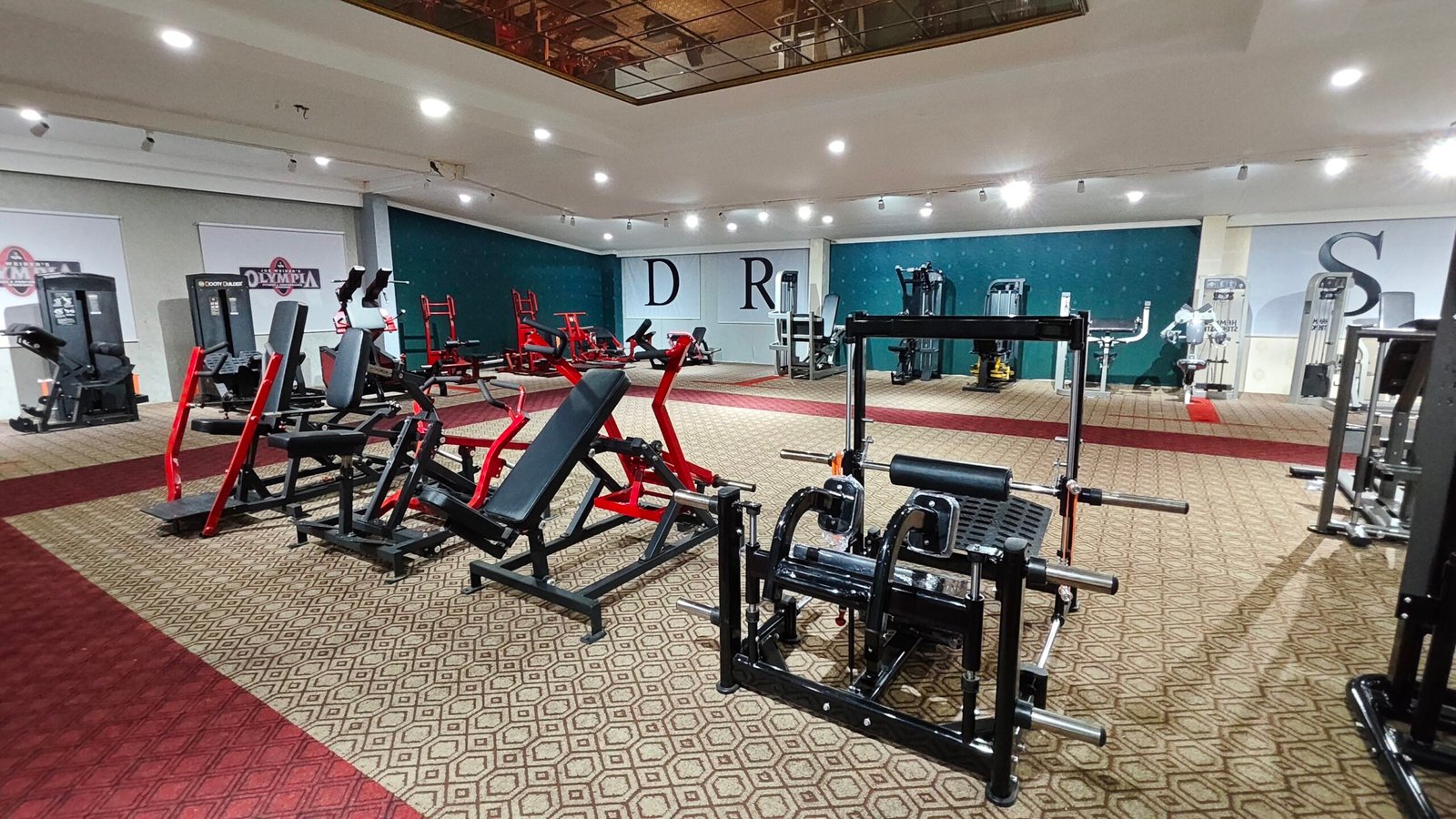 The Ultimate Guide to Sourcing and Setting Up a Commercial Gym