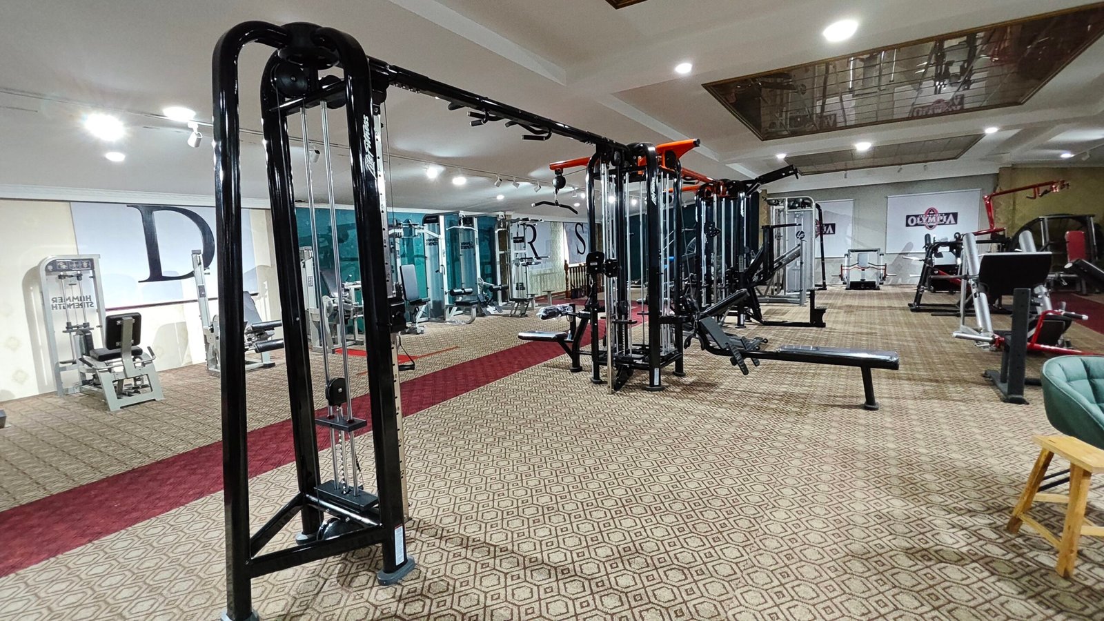 The Complete Guide to Gym Equipment Sourcing: From Manufacturing to Your Fitness Floor
